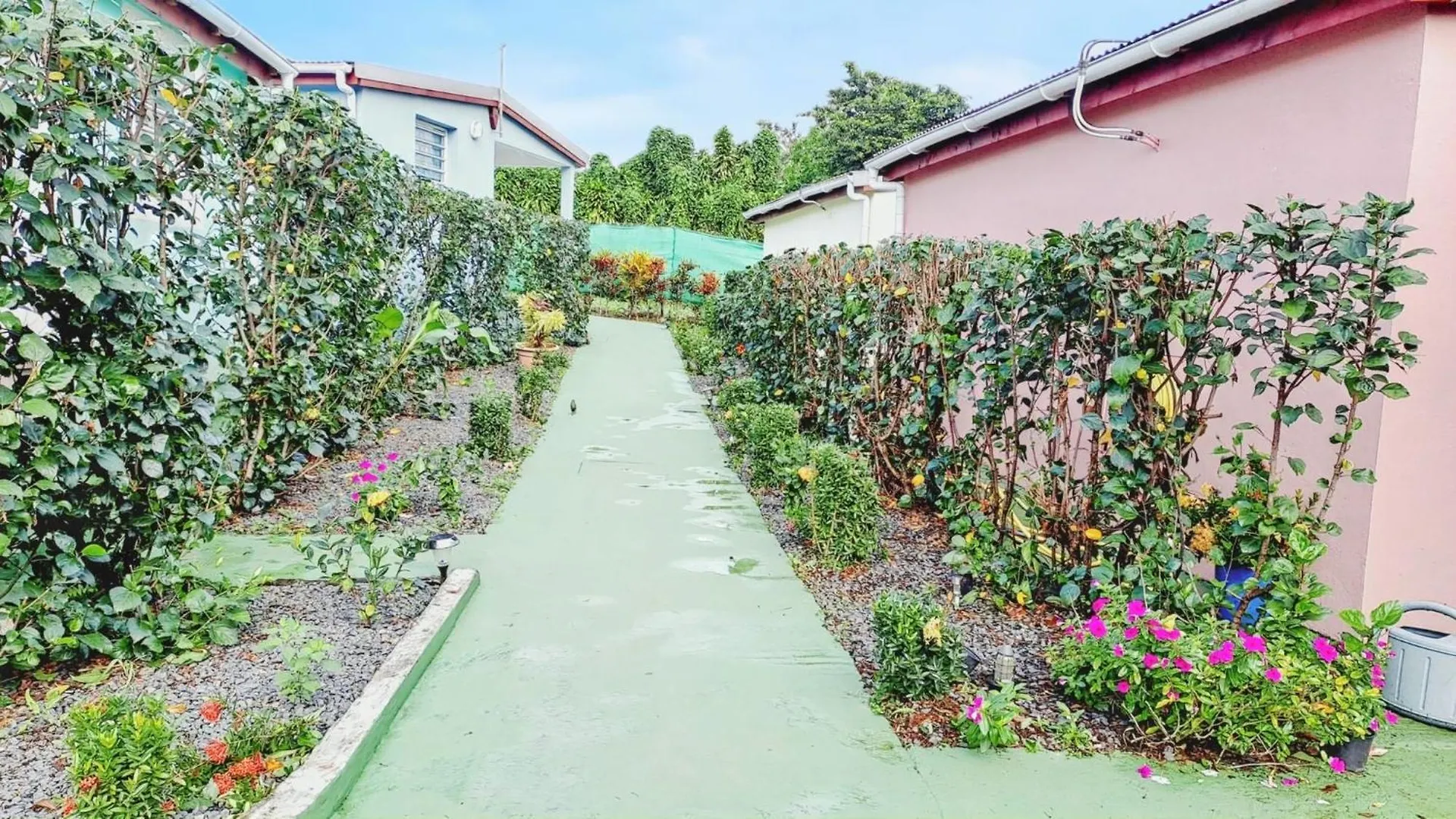 Maison Intime Avec Jardin A Capesterre